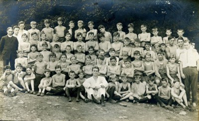 Group shot at LDBC in 1912.